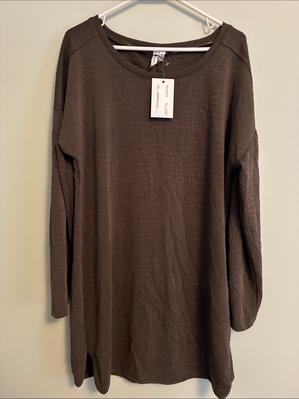 Cable & Gauge Croc-Texture Long Sleeve Tunic - Dusty Olive